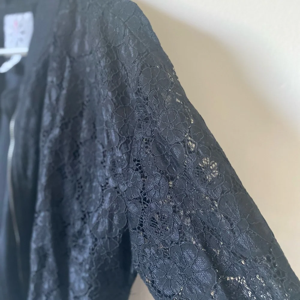 Isaac Mizrahi Black Lace Bomber Jacket - Picture 5 of 8